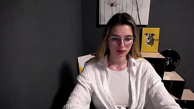 lady olivia  online show from May 2026 12:11:01 PM