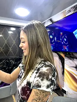 Victoria Adams14 online show from January 2026 02:58:02 AM