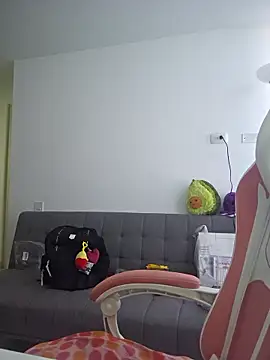 azumiichan online show from January 2026 01:57:01 PM