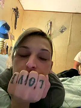 Nicole96666 online show from October 2025 11:33:02 AM