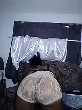 Snapshot of Lady_Libra chatting on December 2024 03:31:02 PM Lady Libra online show from December 2024 03:31:02 PM