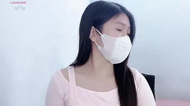 tanhxiu online show from February 2026 12:33:01 PM