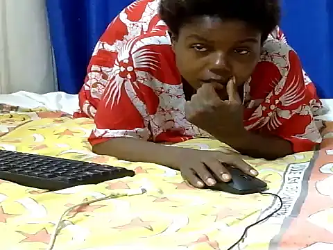 Snapshot of Sexy_kienyeji chatting on March 2025 03:53:01 PM Sexy kienyeji online show from March 2025 03:53:01 PM