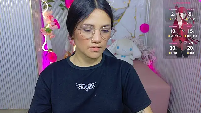 Snapshot of Chiara_tay chatting on June 2026 11:36:01 AM Chiara tay online show from June 2026 11:36:01 AM
