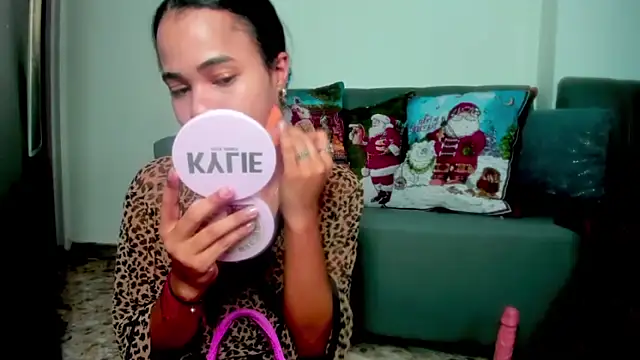 meghanSusexx online show from November 2025 12:46:01 AM