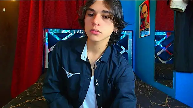 Snapshot of Luke_Howland chatting on March 2025 11:05:01 PM Luke Howland online show from March 2025 11:05:01 PM
