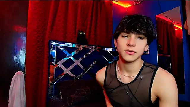 Luke Howland online show from December 2025 01:15:02 AM