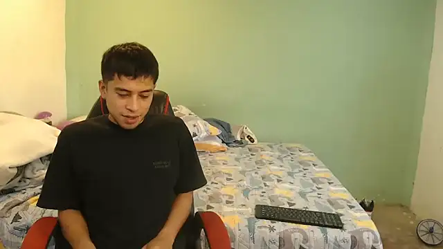 danielitopapuu online show from June 2026 02:32:02 PM