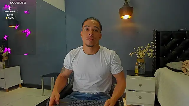 Bryson Collins  online show from March 2025 11:17:01 AM