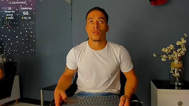 Bryson Collins  online show from March 2025 11:08:01 AM
