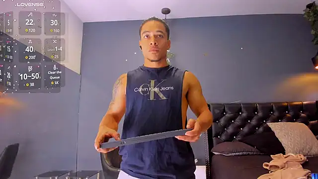 Bryson Collins  online show from March 2025 11:08:02 AM