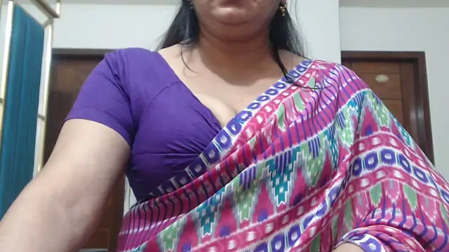 Snapshot of desi-maisa130 chatting on May 2026 05:19:02 PM desi-maisa130 online show from May 2026 05:19:02 PM