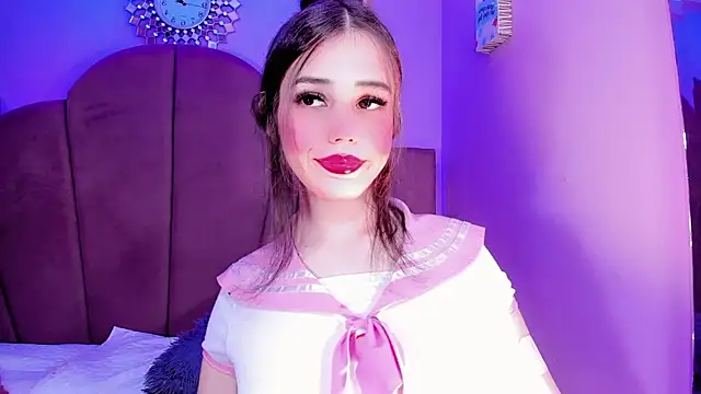 ValeriaAguilar online show from November 2025 09:58:01 PM