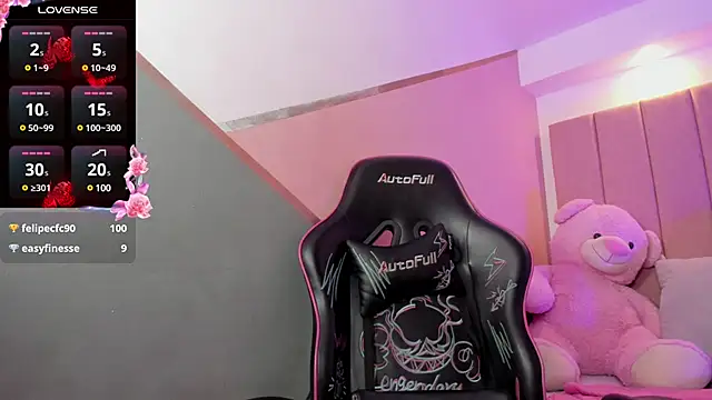 Snapshot of ginebra_ness chatting on March 2025 04:19:02 PM ginebra ness online show from March 2025 04:19:02 PM