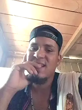 Snapshot of LemonyArcus chatting on December 2025 04:13:01 PM LemonyArcus online show from December 2025 04:13:01 PM