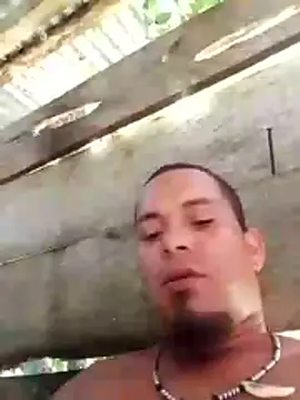 Snapshot of LemonyArcus chatting on December 2025 08:28:02 PM LemonyArcus online show from December 2025 08:28:02 PM