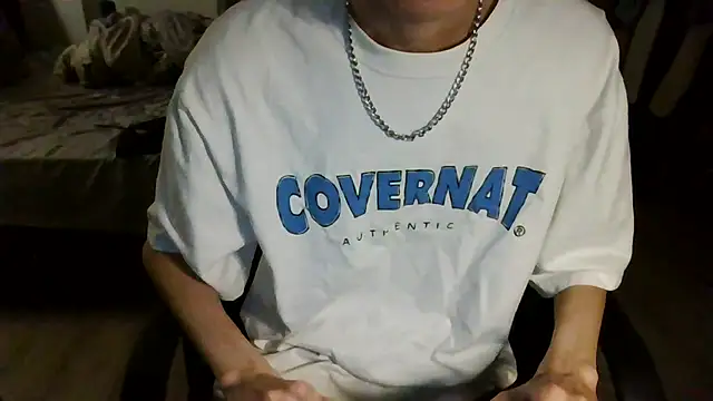 Snapshot of kaikai_0804 chatting on October 2025 06:52:02 PM kaikai 0804 online show from October 2025 06:52:02 PM