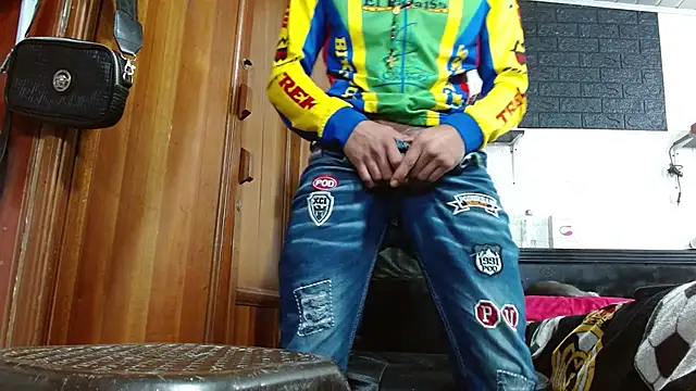 GeorgeZarrate online show from October 2025 09:48:02 PM