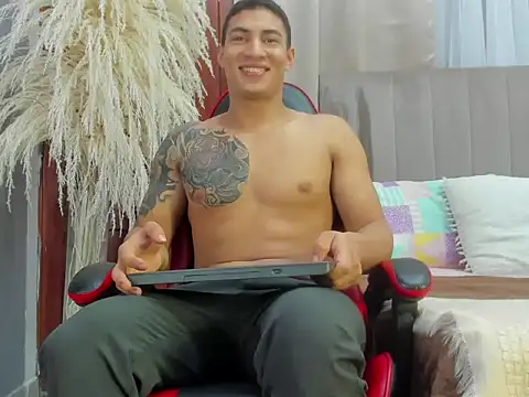 angel adamx online show from October 2025 03:18:01 AM