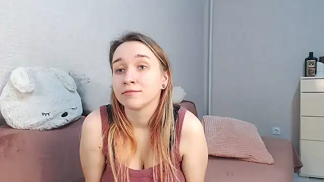 lovely hayley online show from February 2026 08:56:02 PM