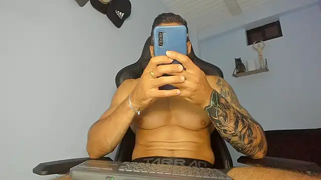 Snapshot of _Poseidon1_ chatting on February 2025 09:02:01 AM Poseidon1 online show from February 2025 09:02:01 AM