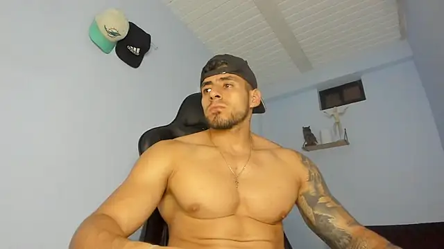 Snapshot of _Poseidon1_ chatting on March 2025 03:13:02 AM Poseidon1 online show from March 2025 03:13:02 AM