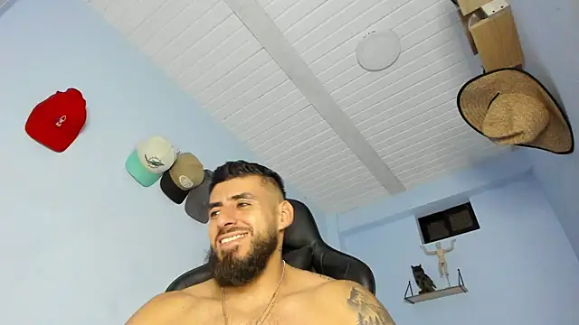 Snapshot of _Poseidon1_ chatting on September 2025 04:16:01 AM Poseidon1 online show from September 2025 04:16:01 AM