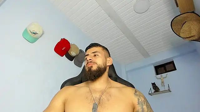 Snapshot of _Poseidon1_ chatting on October 2025 04:51:02 AM Poseidon1 online show from October 2025 04:51:02 AM