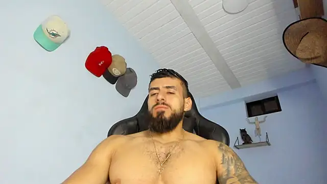 Snapshot of _Poseidon1_ chatting on October 2025 04:43:01 AM Poseidon1 online show from October 2025 04:43:01 AM