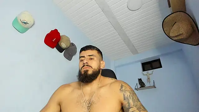 Snapshot of _Poseidon1_ chatting on October 2025 04:24:02 AM Poseidon1 online show from October 2025 04:24:02 AM