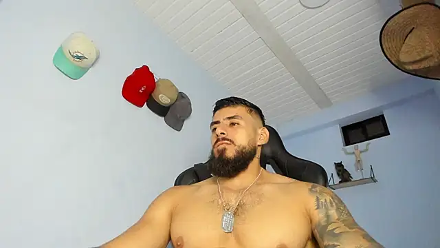 Snapshot of _Poseidon1_ chatting on October 2025 04:37:01 AM Poseidon1 online show from October 2025 04:37:01 AM