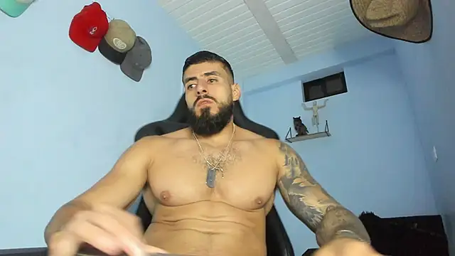 Snapshot of _Poseidon1_ chatting on October 2025 04:35:02 AM Poseidon1 online show from October 2025 04:35:02 AM