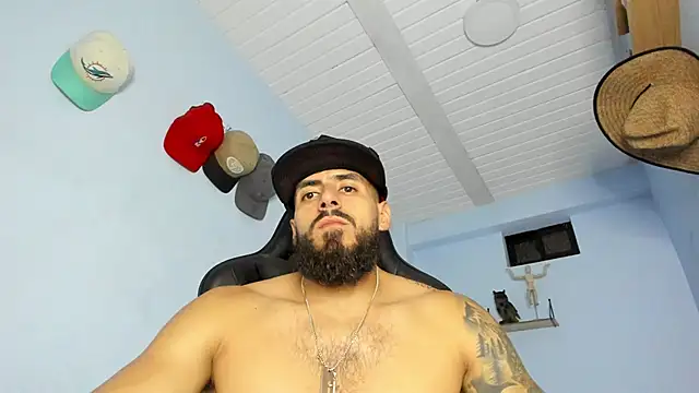 Snapshot of _Poseidon1_ chatting on October 2025 05:24:01 AM Poseidon1 online show from October 2025 05:24:01 AM