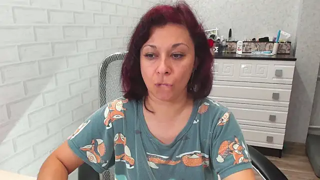 TeasyLana online show from November 2025 06:41:02 AM