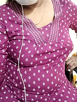 Aishu-tamil09 online show from February 2025 08:30:02 PM