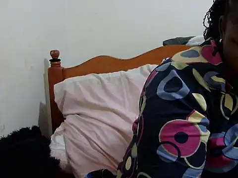 Snapshot of Pretty_lilly02 chatting on November 2025 05:55:02 PM Pretty lilly02 online show from November 2025 05:55:02 PM