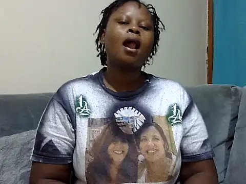 Pretty lilly02 online show from June 2026 04:13:01 AM