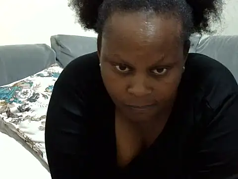Snapshot of Pretty_lilly02 chatting on June 2026 03:27:01 PM Pretty lilly02 online show from June 2026 03:27:01 PM