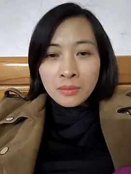 Snapshot of Sweets24 chatting on December 2024 05:26:01 AM Sweets24 online show from December 2024 05:26:01 AM