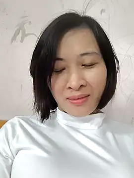 Snapshot of Sweets24 chatting on December 2024 06:56:02 AM Sweets24 online show from December 2024 06:56:02 AM
