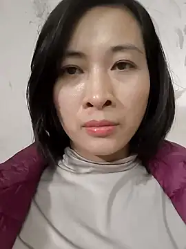 Snapshot of Sweets24 chatting on January 2025 05:54:02 AM Sweets24 online show from January 2025 05:54:02 AM