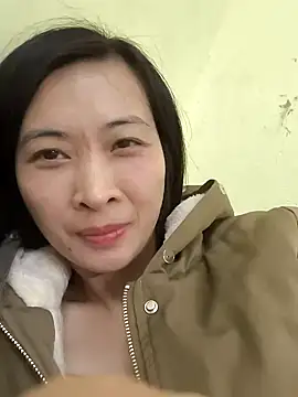 Snapshot of Sweets24 chatting on January 2025 03:19:01 PM Sweets24 online show from January 2025 03:19:01 PM
