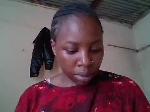 Queen loveer online show from March 2025 10:33:01 AM