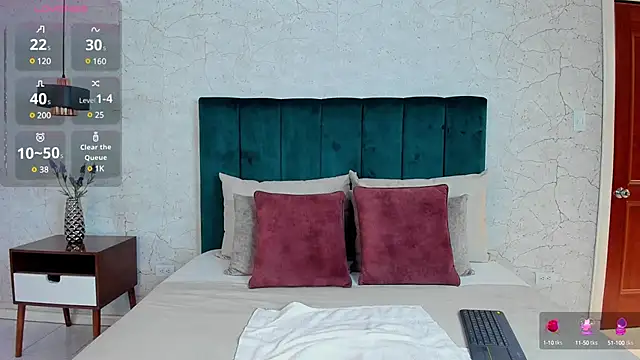 Snapshot of AndreaPink2024 chatting on January 2025 12:11:02 PM AndreaPink2024 online show from January 2025 12:11:02 PM