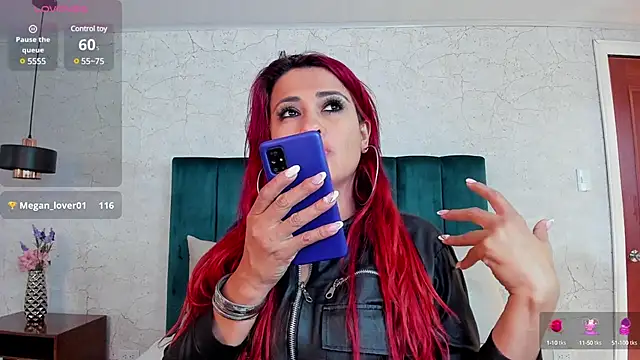 Snapshot of AndreaPink2024 chatting on March 2025 04:20:02 PM AndreaPink2024 online show from March 2025 04:20:02 PM