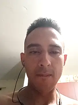 Snapshot of paisa233 chatting on October 2025 04:21:01 AM paisa233 online show from October 2025 04:21:01 AM