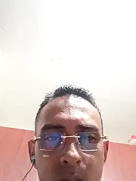 Snapshot of paisa233 chatting on November 2025 03:18:02 AM paisa233 online show from November 2025 03:18:02 AM