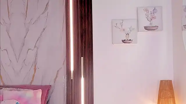 mia six66 online show from June 2026 12:19:01 PM