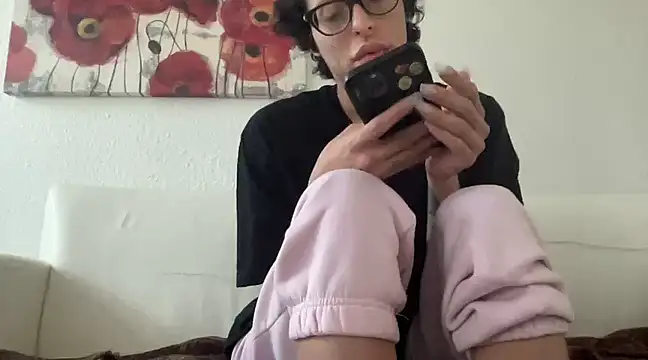 myloveforyouu online show from December 2024 07:19:02 PM