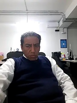 Romeoblues online show from October 2025 04:42:01 AM